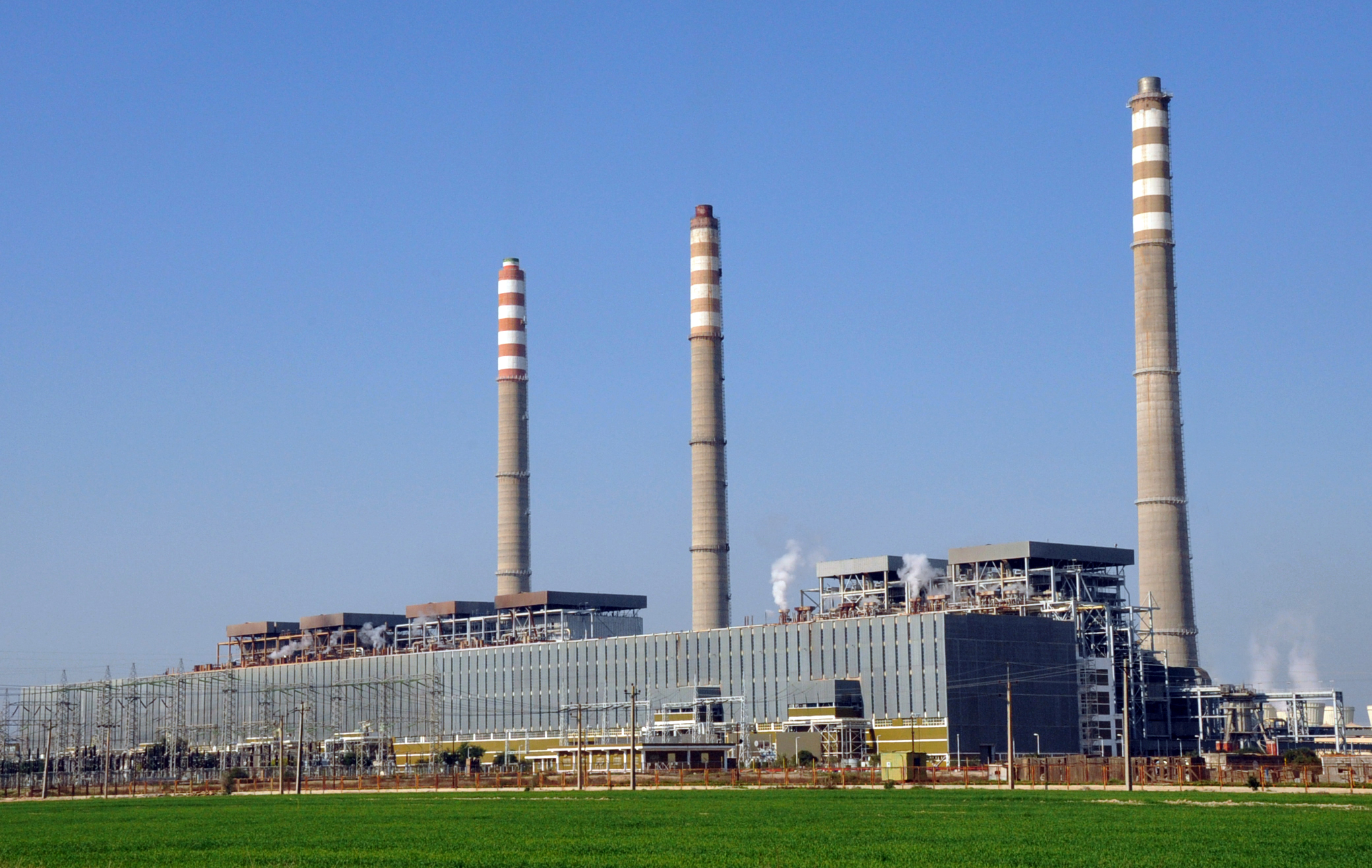 تولید افزون بر ۶۳۰ هزار مگاوات برق توسط نیروگاه رامین اهواز