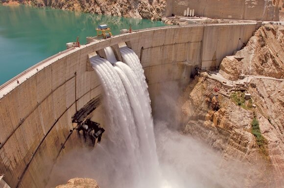زمستان بهترین فرصت برای تنظیم آب سدهای خوزستان