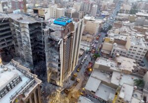 برج  دوقلوی آبادان ایران را عزادار کرد