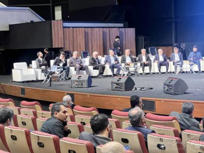 نشست صمیمانه وزیر کشور با شهرداران کلانشهرهای ایران